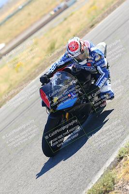 media/Oct-15-2023-TrackXperience (Sun) [[85198ff50b]]/Group 2/session 4 turn 3/